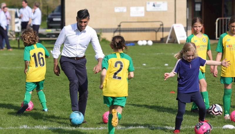 Rishi Sunak praises volunteers at Hambleton junior football club 