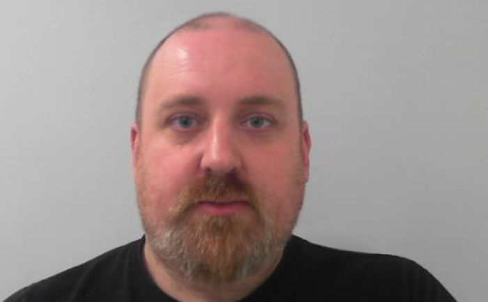 Chef jailed for downloading indecent images of children after previous conviction 