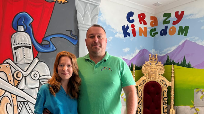 Sarah and Gareth Sewell (002)